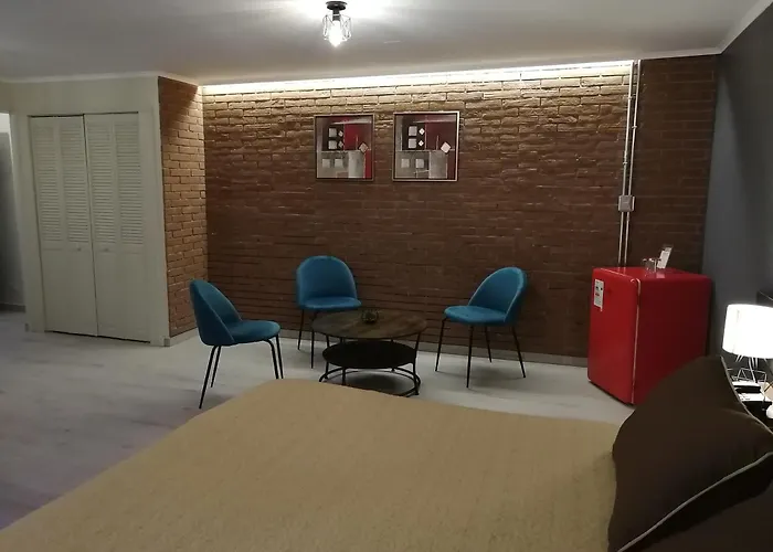 Hotel Diego De Velazquez