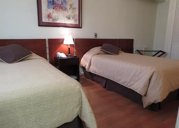 Hotel Diego De Velazquez